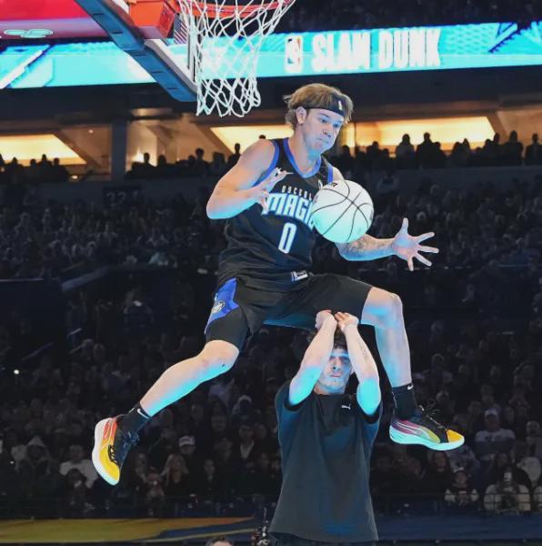 马克·麦克朗：发展联盟得分王却难入NBA