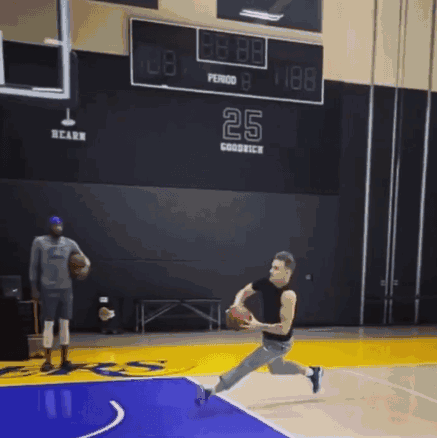 马克·麦克朗：发展联盟得分王却难入NBA